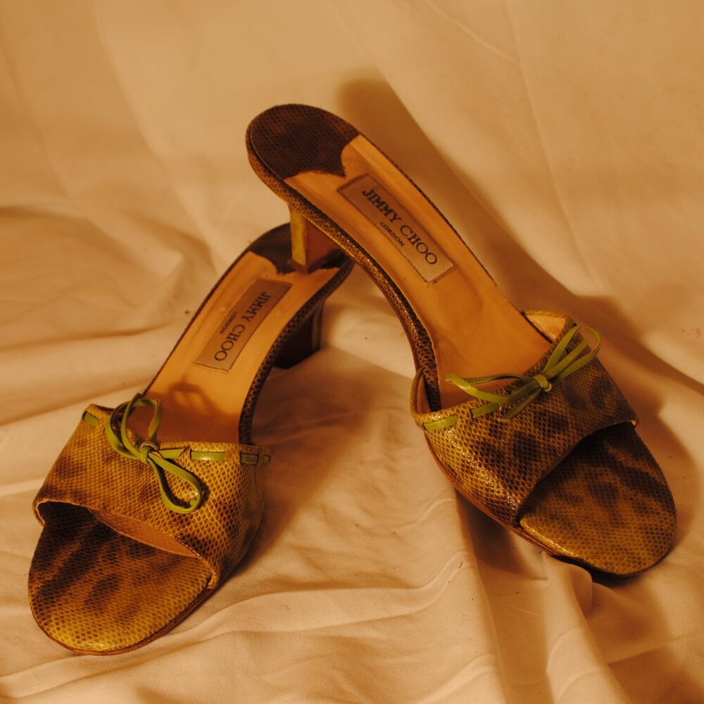 JIMMY CHOO SZ 9 1/2 WOMENS 2IN HEEL LIGHT GREEN SNAKE PRINT OPEN TOE HEELS